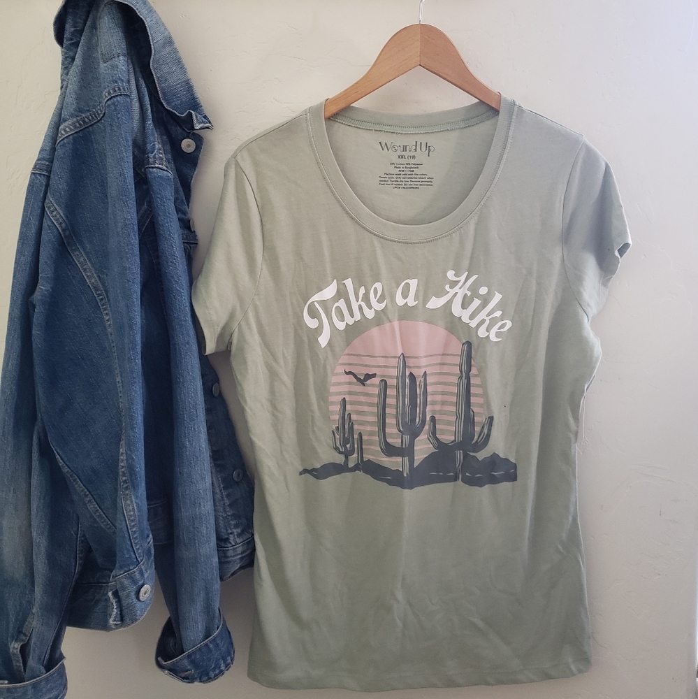 Graphic tee